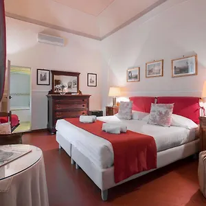 Ape Rosa Relais ** Firenze