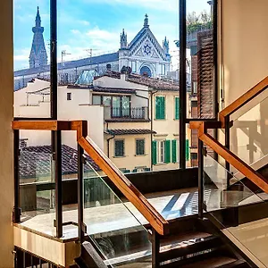 Opera Apartment