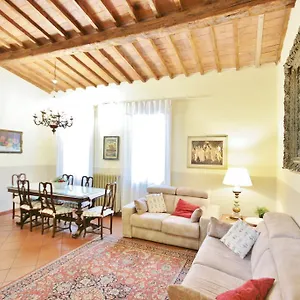 Pepi Apartment