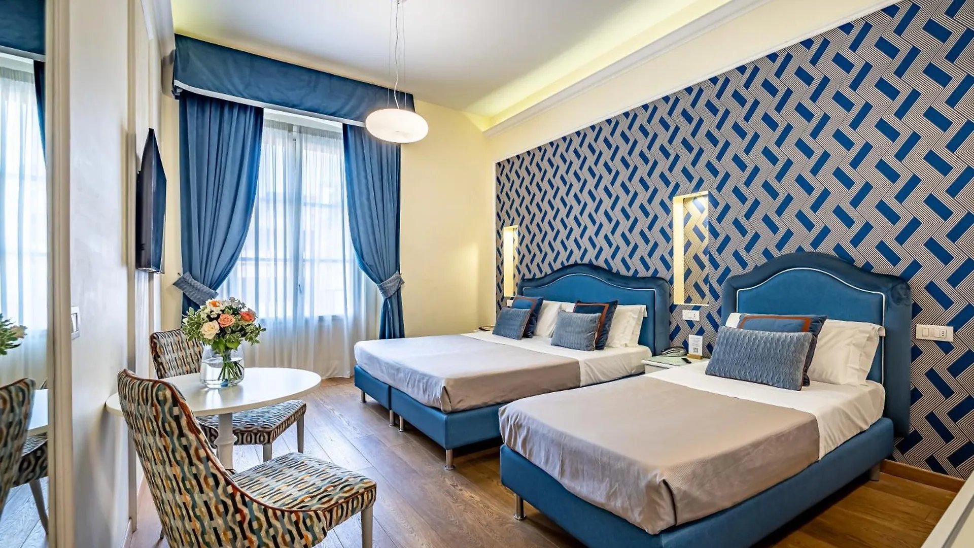 Hotel La Scaletta Al Ponte Vecchio Florence
