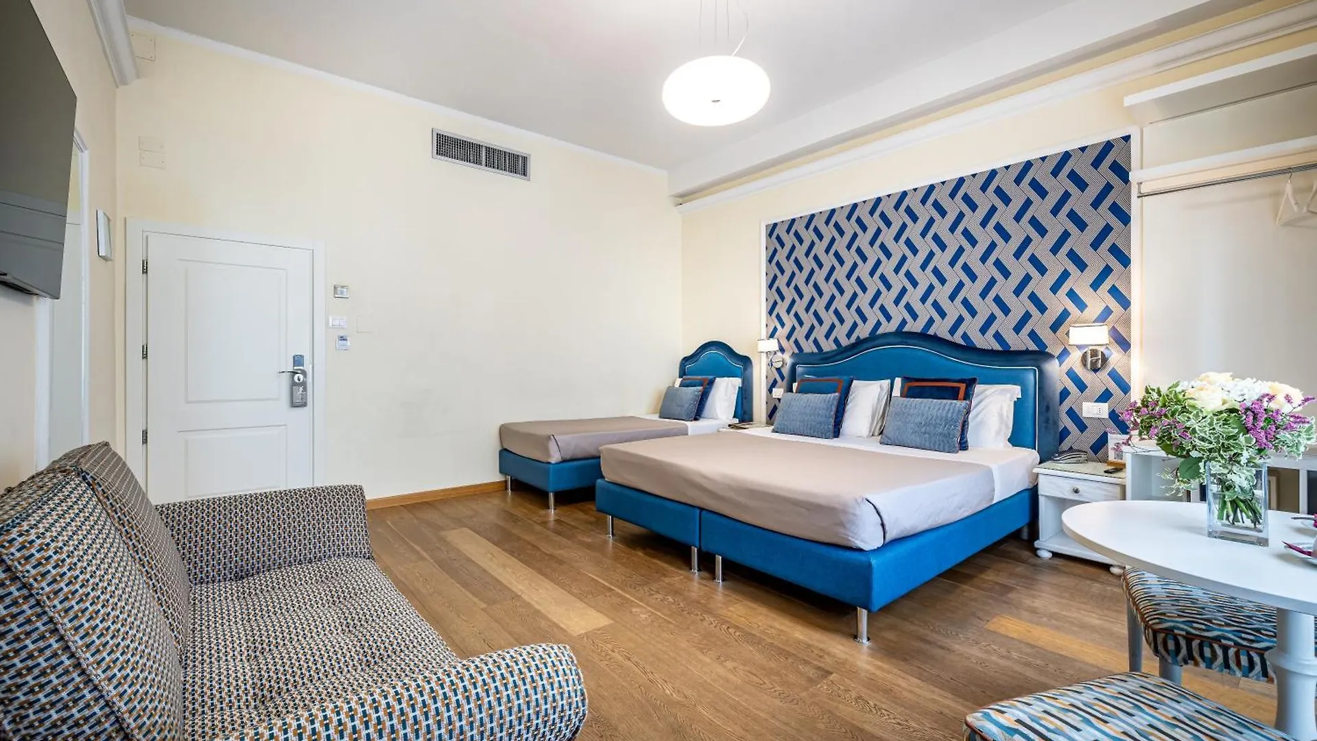 Hotel La Scaletta Al Ponte Vecchio Florence