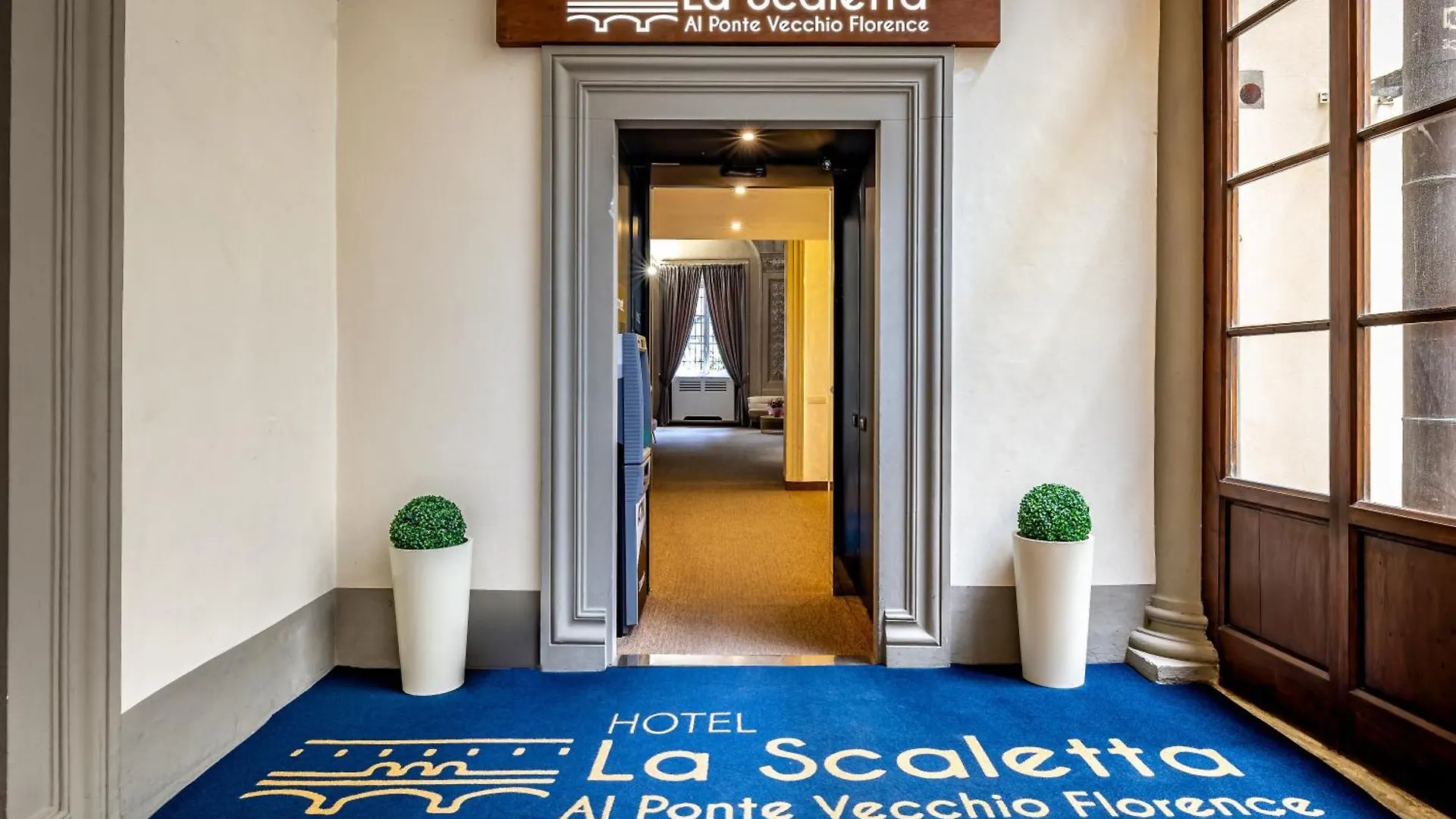 Hotel La Scaletta Al Ponte Vecchio Florence 3*,  Italie