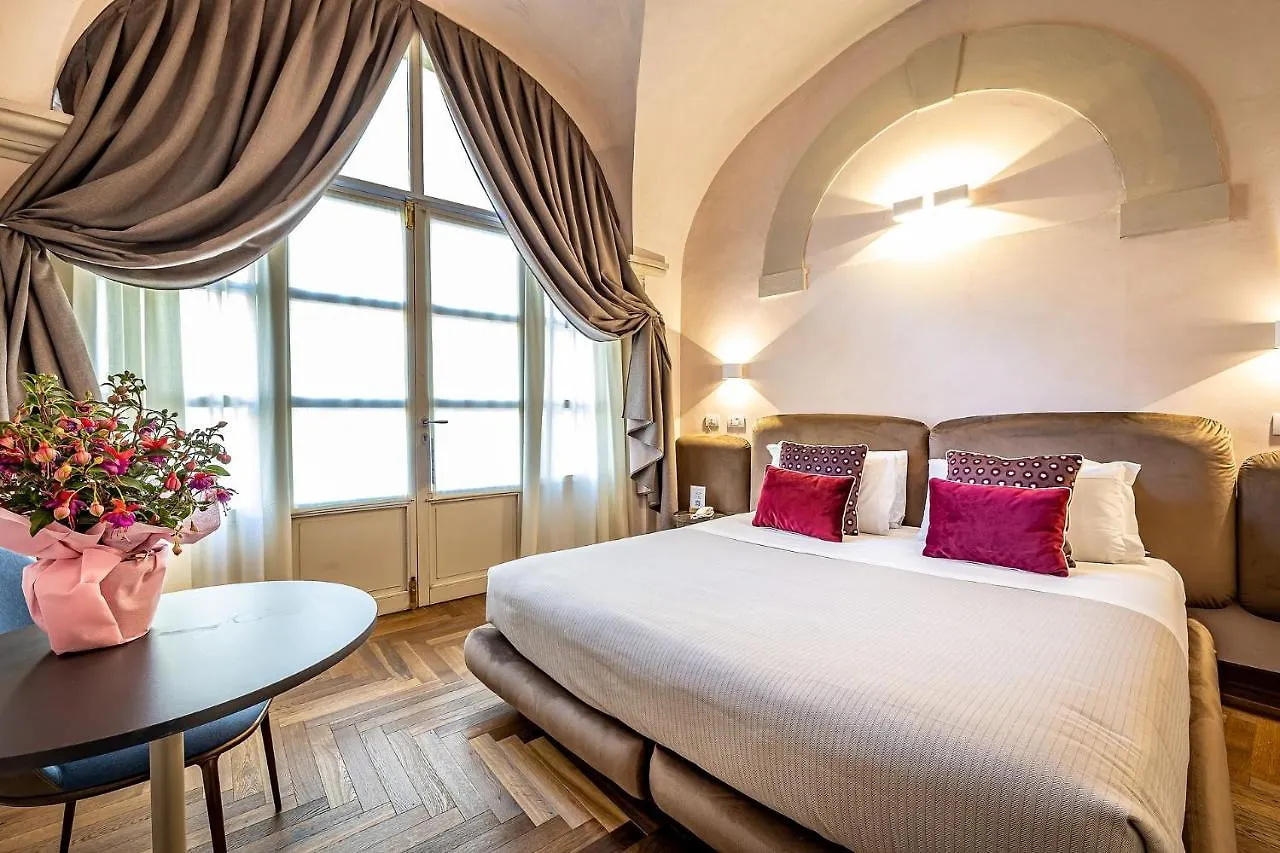Hotel La Scaletta Al Ponte Vecchio Φλωρεντία 3*,  Ιταλία