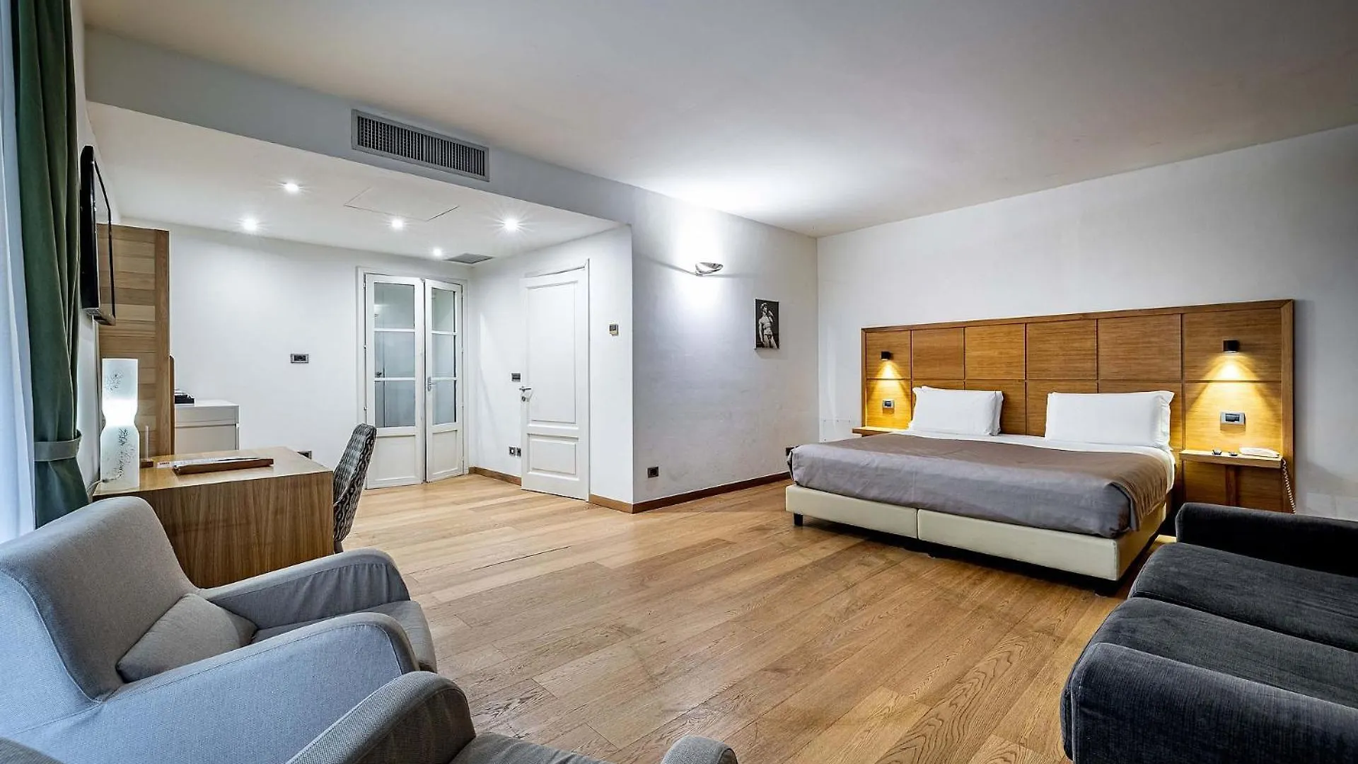 Hotel La Scaletta Al Ponte Vecchio Φλωρεντία 3*,  Ιταλία
